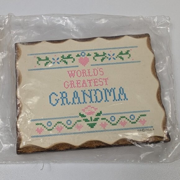Vintage Paula's Wooden Magnet "World's Greatest Grandma" NIP - Picture 3 of 4